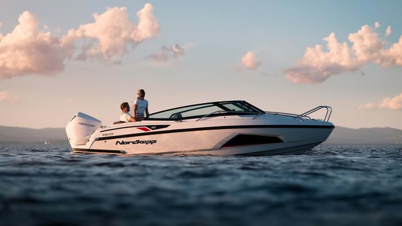 A Daycruiser for Social Moments at Sea: The Noblesse 660